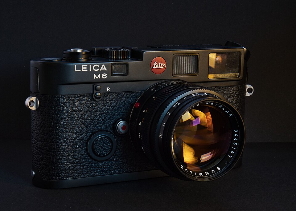 Leica M6 (M6 Classic / 10404) - Leica Camera Body (1984)