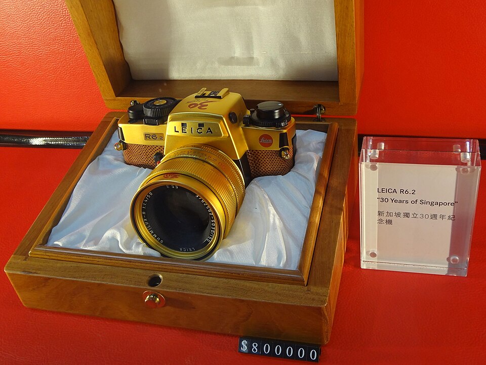Leica R6 (10070) - Leica Camera Body (1988)