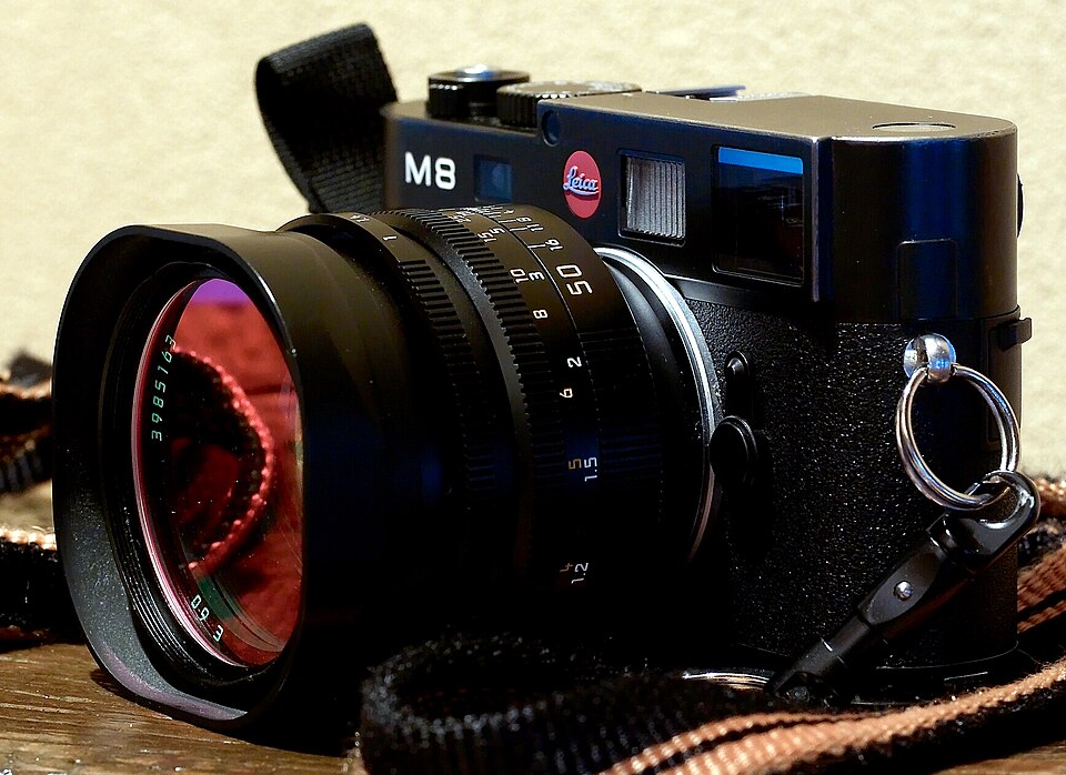 Noctilux 50mm f/1.0 (11821) - Leica Camera Lens (1976)