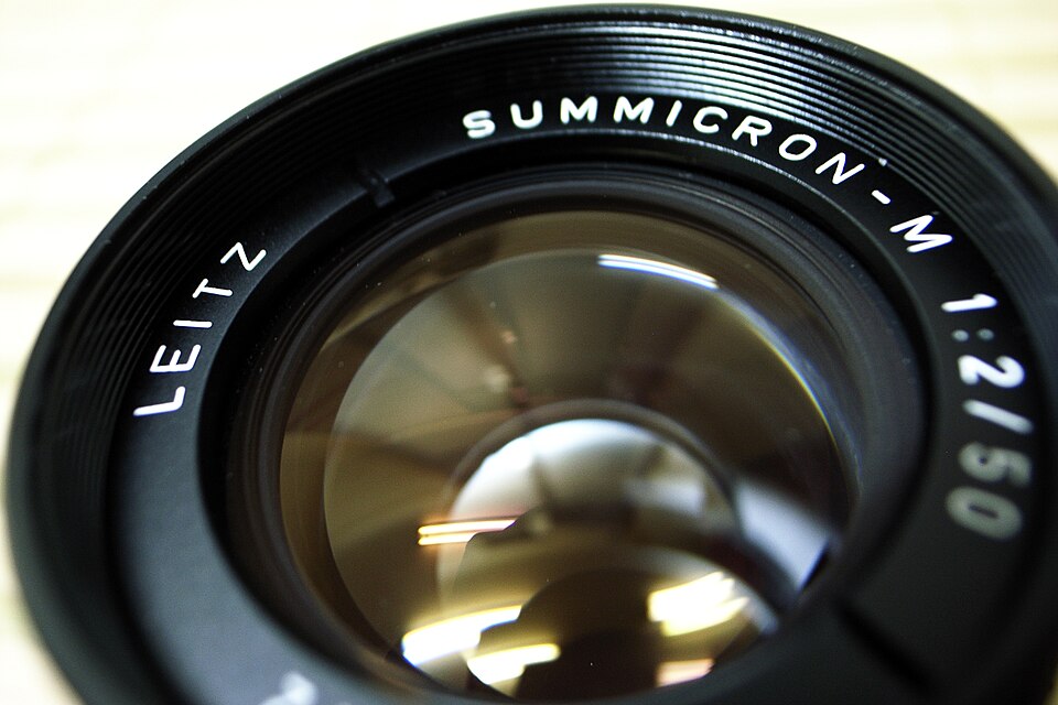 Summicron 50mm f/2 Rigid (11018) - Leica Camera Lens (1956)