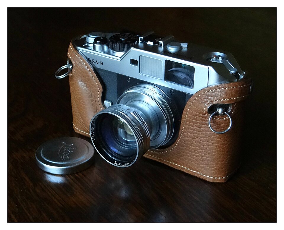Summitar 50mm f/2 (SOORE) - Leica Camera Lens (1939)