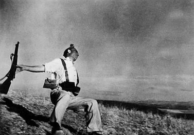 The Falling Soldier - Robert Capa (1936)